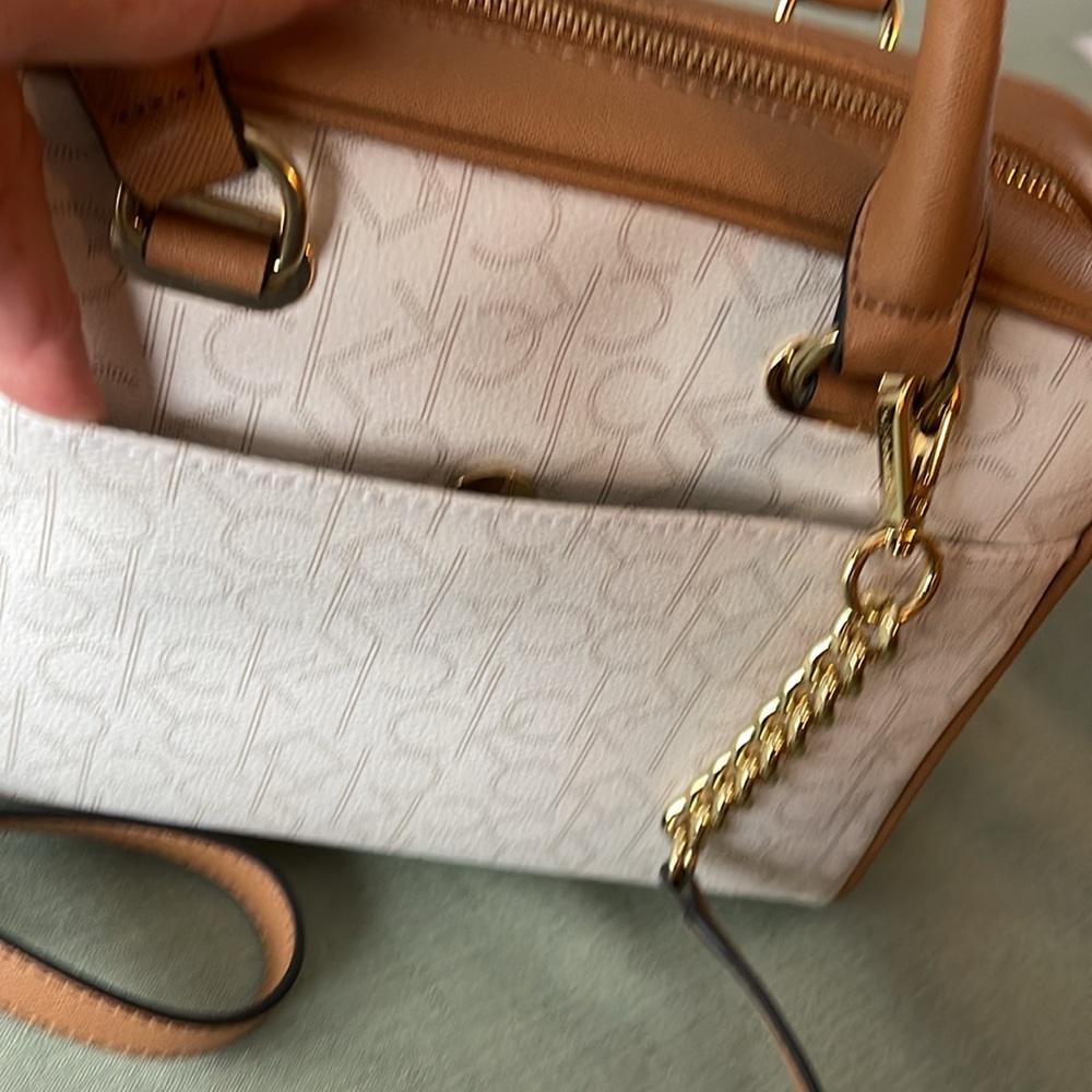 Calvin Klein Purse - Picture 7 of 15